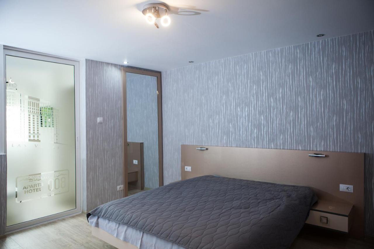 Lvc,Lac & Nyc Apartshotel Faleza 갈라치 외부 사진