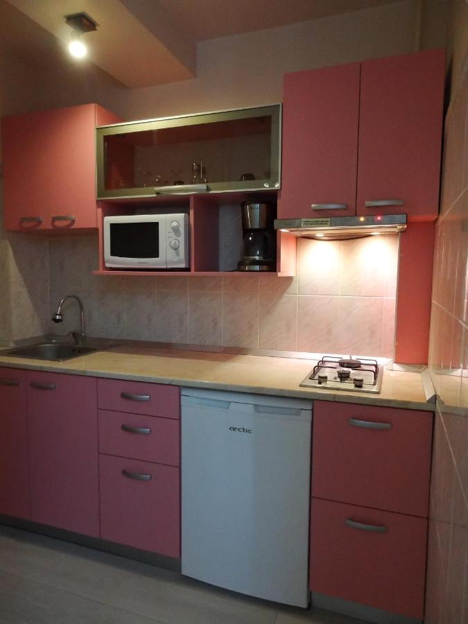 Lvc,Lac & Nyc Apartshotel Faleza 갈라치 외부 사진