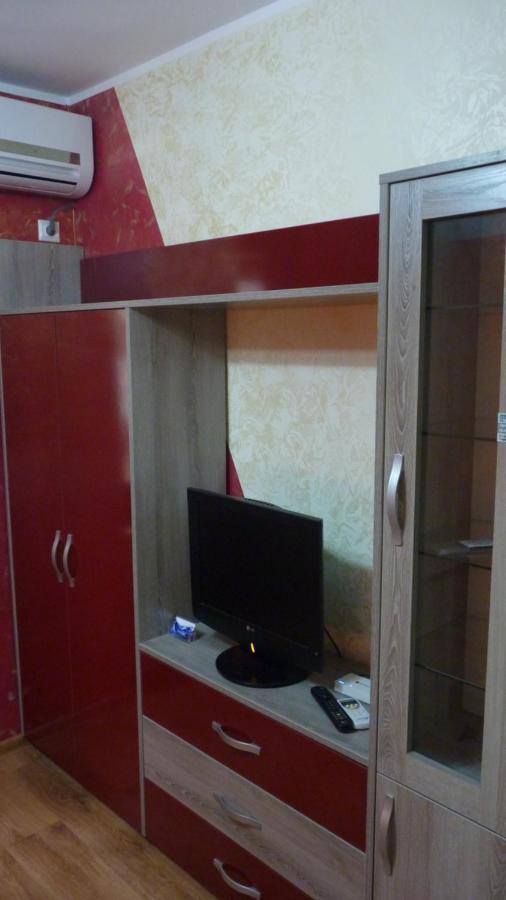 Lvc,Lac & Nyc Apartshotel Faleza 갈라치 외부 사진