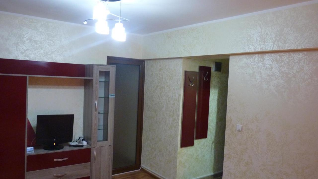 Lvc,Lac & Nyc Apartshotel Faleza 갈라치 외부 사진